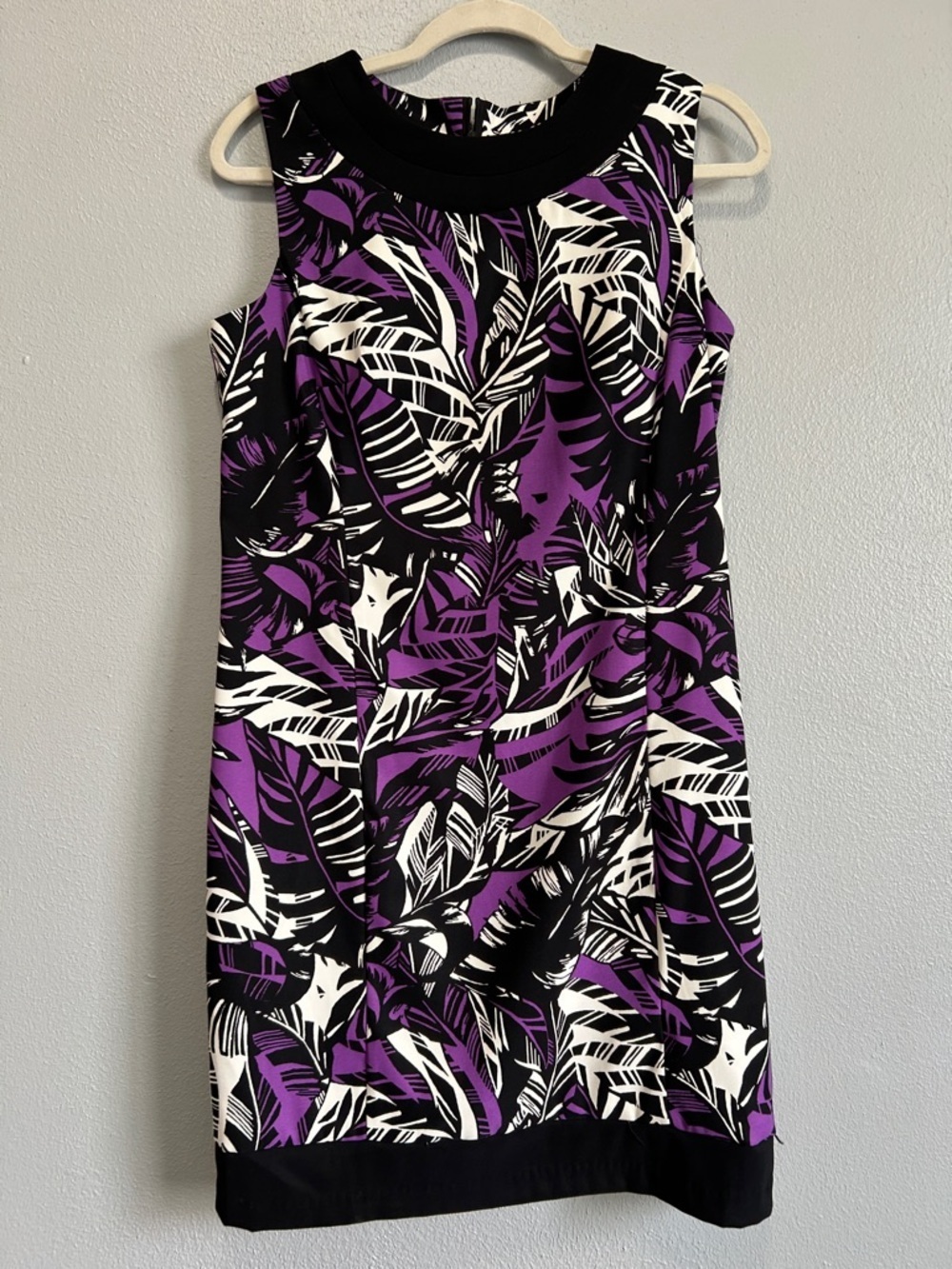 NWT Alyx Sleeveless Black & Purple Leaf-Print Shift Dress size 12p